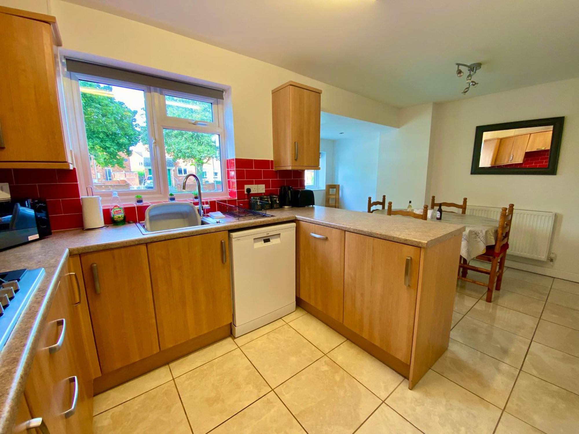 Spacious 3 Bed House, Sleeps 6, Free Parking - 14 Millers Close Leominster Exteriér fotografie